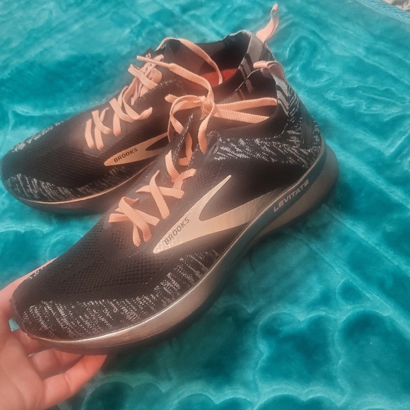 Skechers shoes - Picture 2 of 8